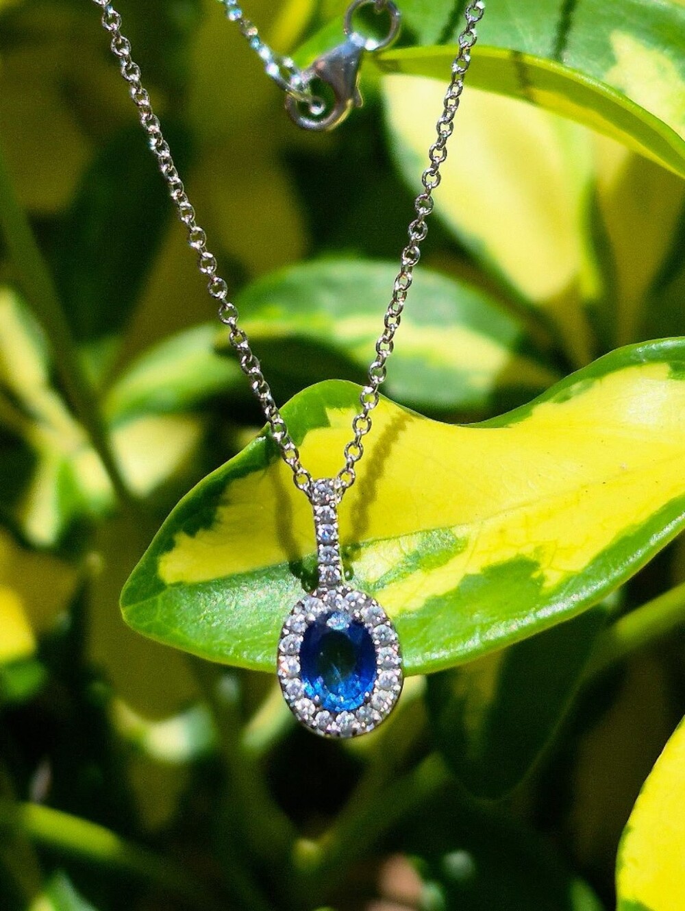 14k Natiral Sapphire Diamond Halo Pendant Necklace